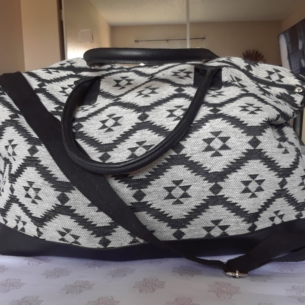 Women's over night bag